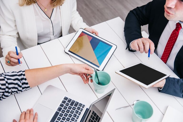 métricas debes analizar en tus materiales comerciales digitales